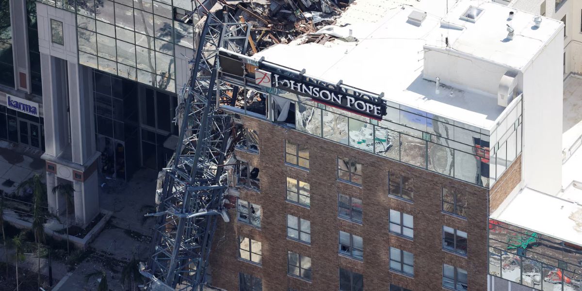 Collapsed Crane On Tampa Bay Times Building