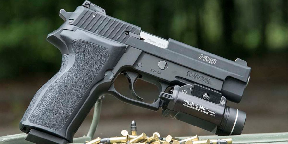 Sig P226