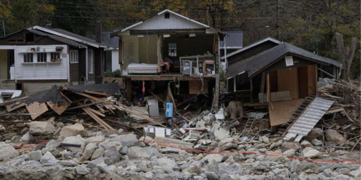 Houses Located Alongside Broad River In Chimney Rock