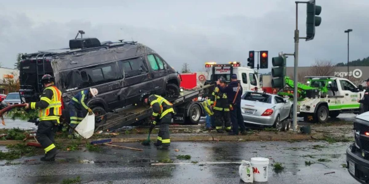 Rare Tornado Hits Northern California Through Photos