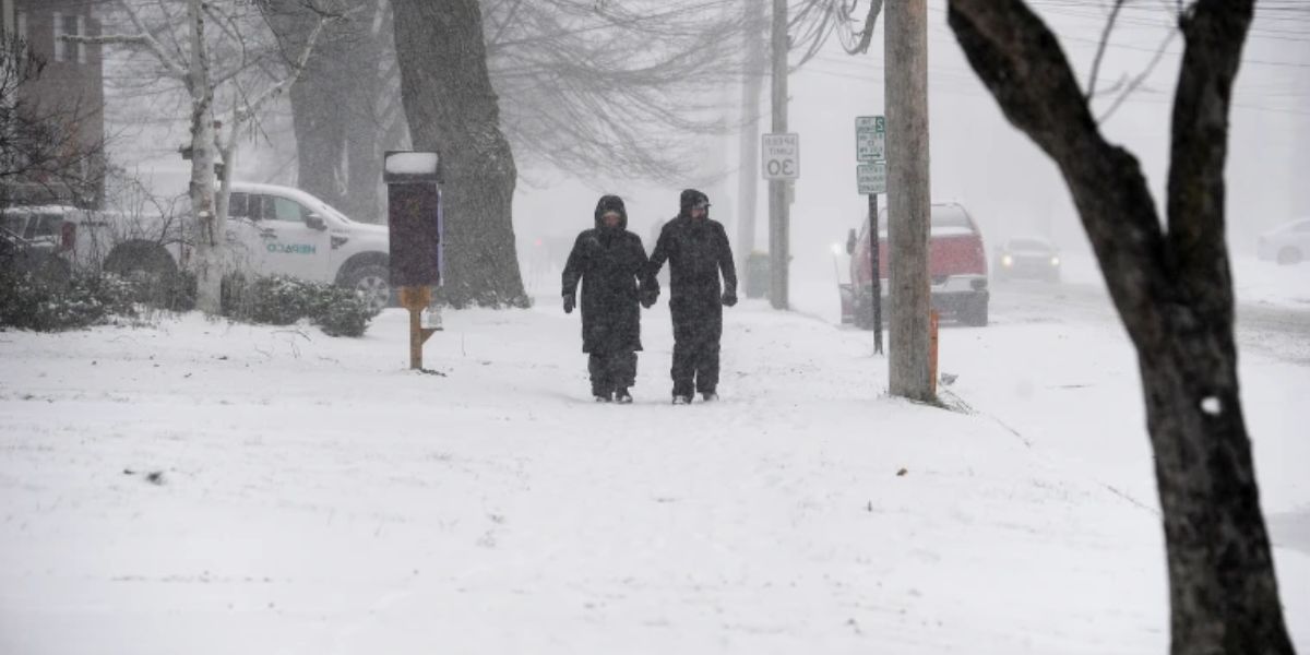 Snowfall covers many areas