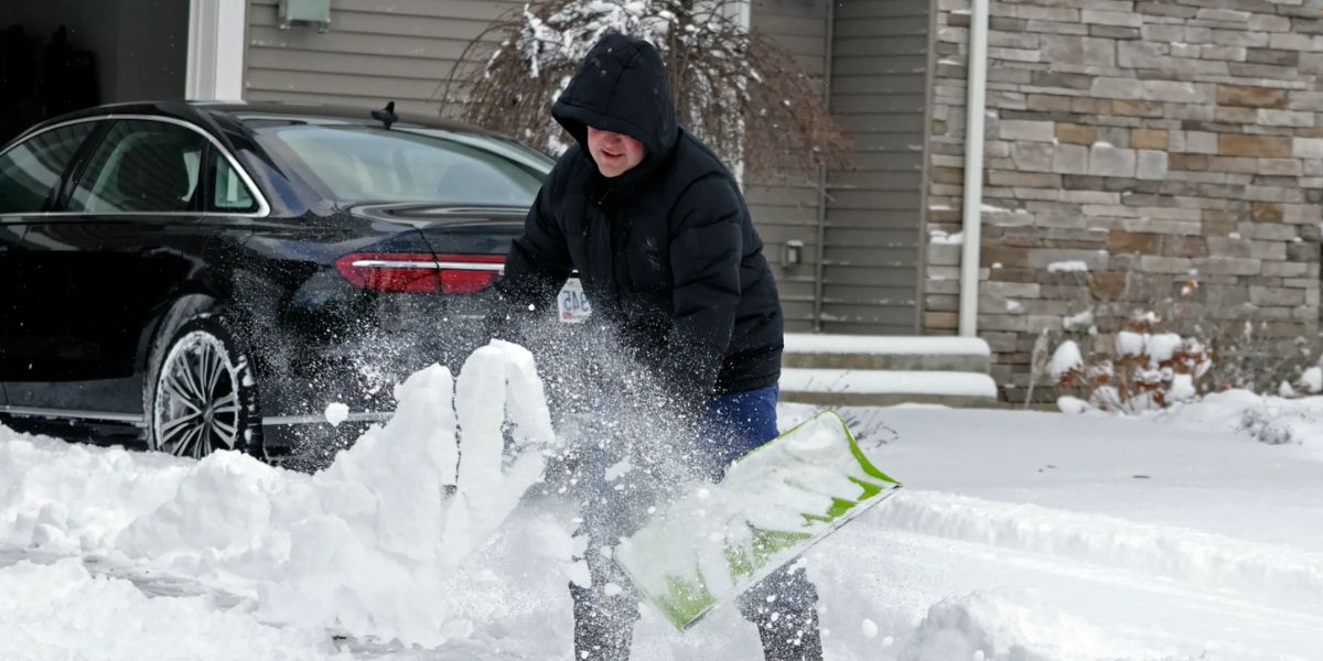 Snowfall in Ohio and Pennsylvania